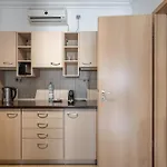 Whistle Living Apartment