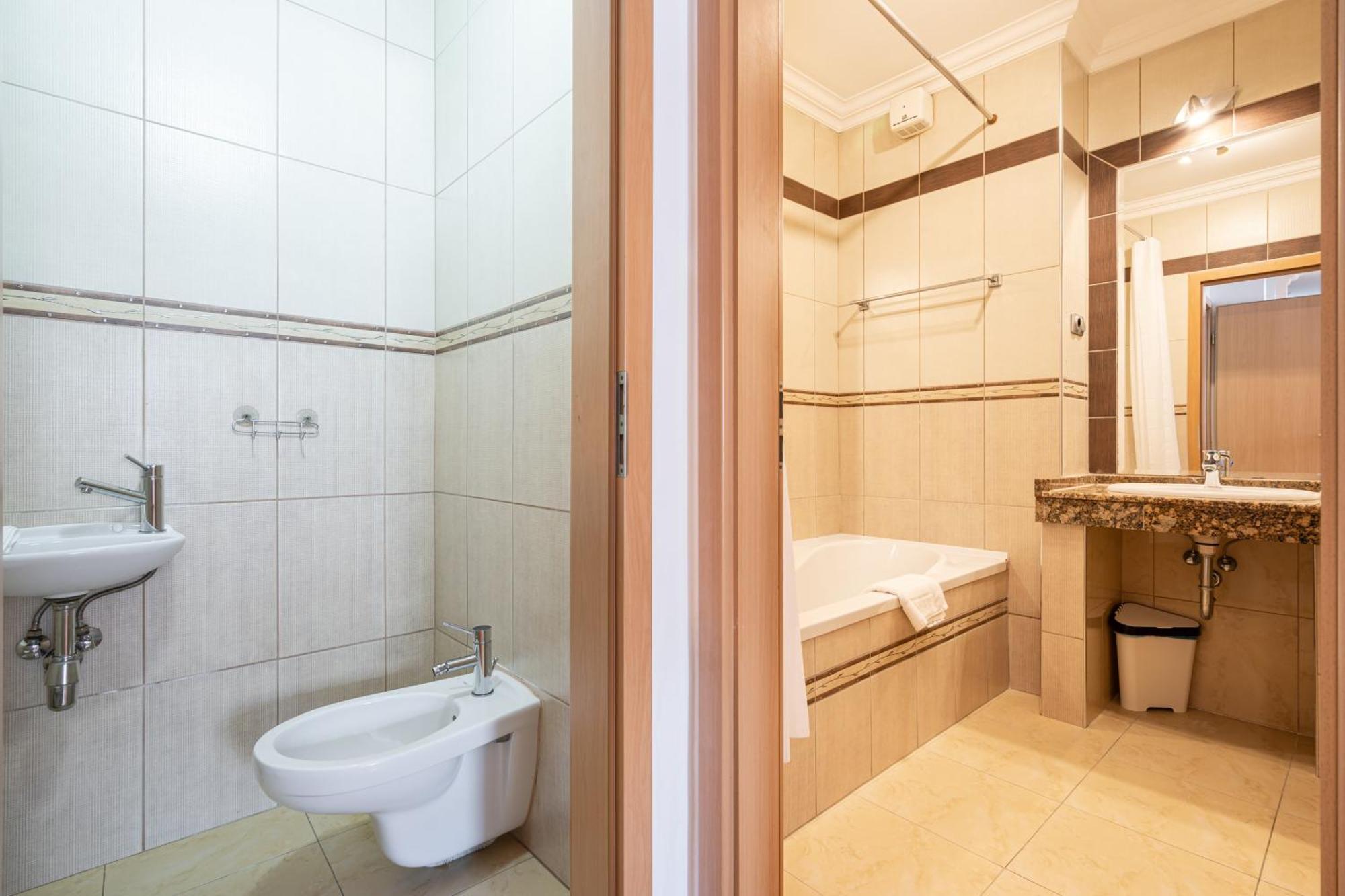 Whistle Living Apartment *