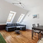 Whistle Living Apartment